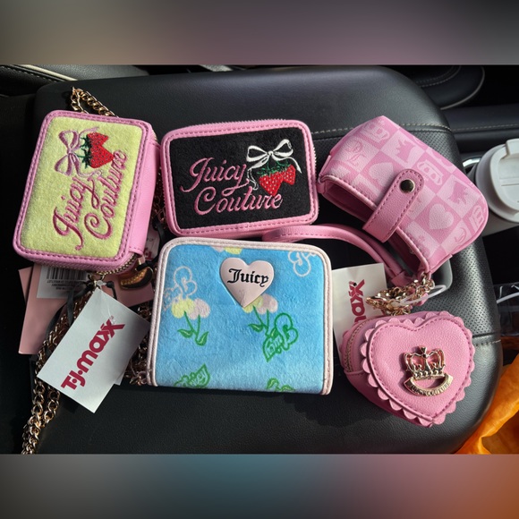 Juicy Couture Wallet - cherry and strawberry